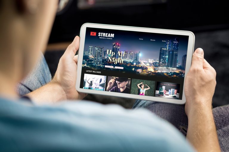 7 séries para se inspirar a começar a investir em 2023
