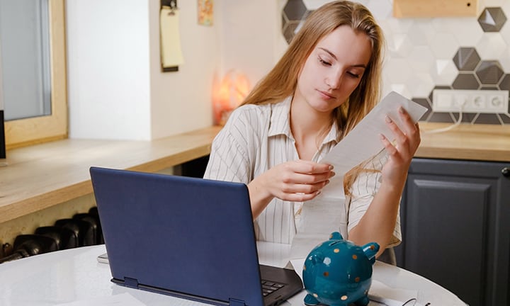 Qual a relação entre educação financeira e finanças pessoais?