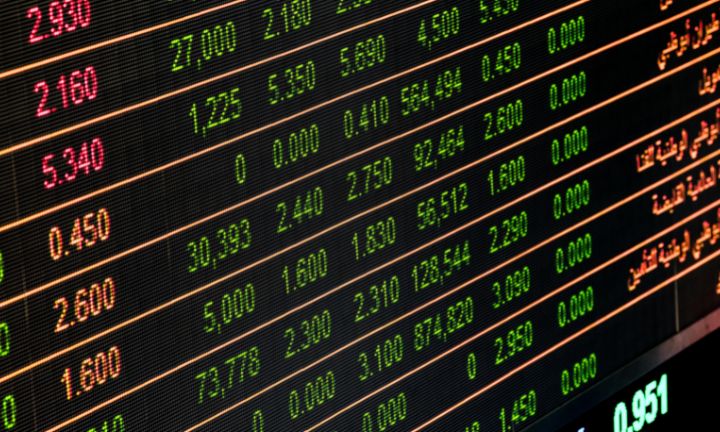 Saiba como investir no mercado futuro e adquirir renda no tempo certo
