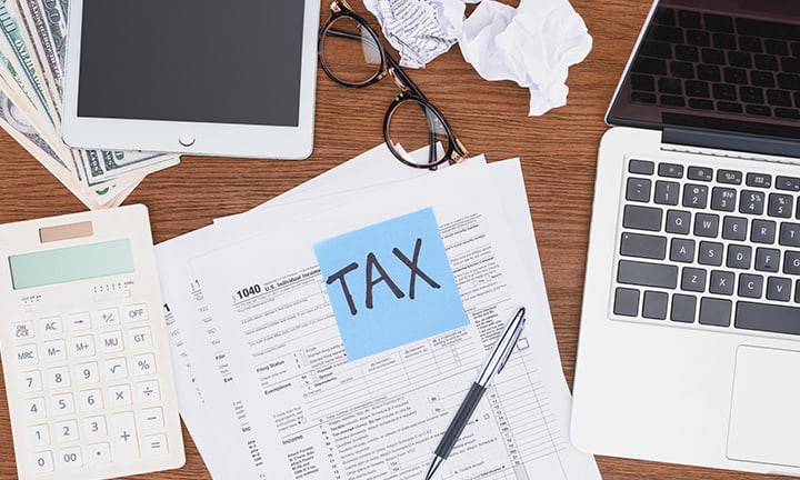 Como fazer a declaração de LCI no Imposto de Renda? Fique em dia com o leão!