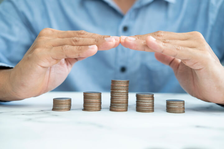 O que é Esquema Ponzi? Conheça as características e casos famosos