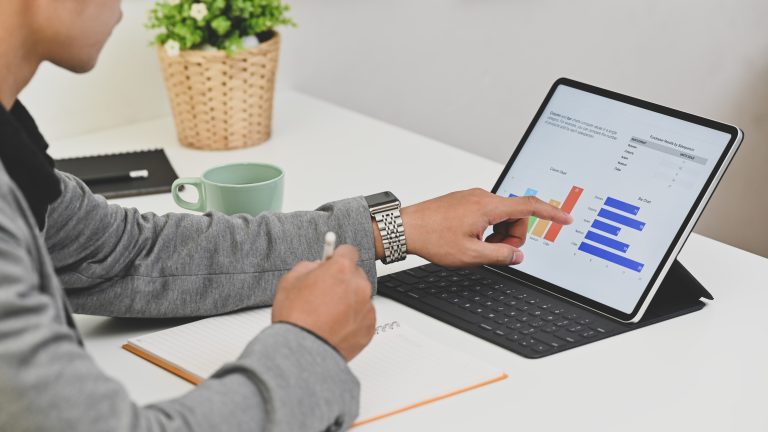 Análise de Dados: entenda na prática e conheça os seus 4 principais tipos