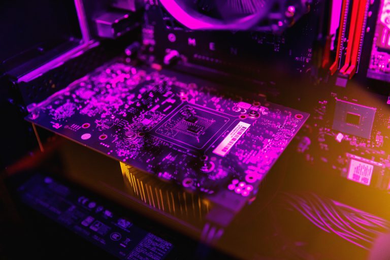 Microeconomia e macroeconomia: entenda a diferença e a importância de cada uma