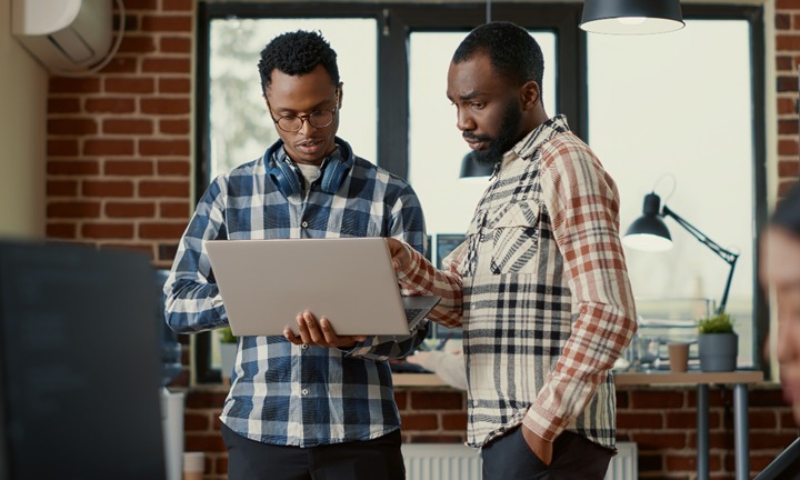 Carreira em cibersegurança: tudo o que você precisa saber para se destacar no mercado