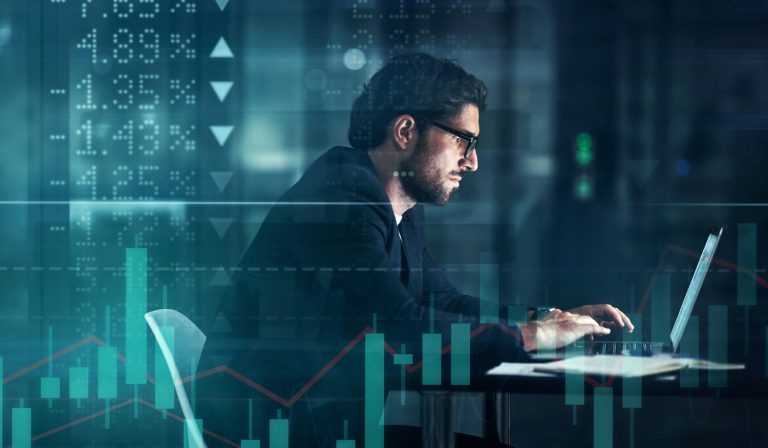 Analista buy-side e sell-side: saiba quem são e o que fazem esses profissionais