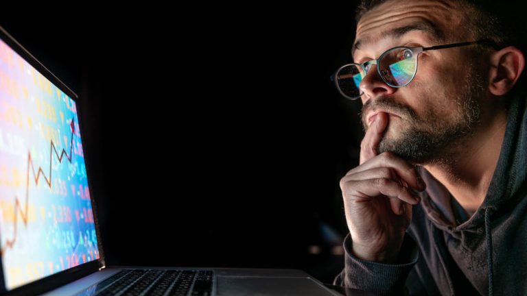 O que é After Market? Conheça o conceito, regras, vantagens e desvantagens