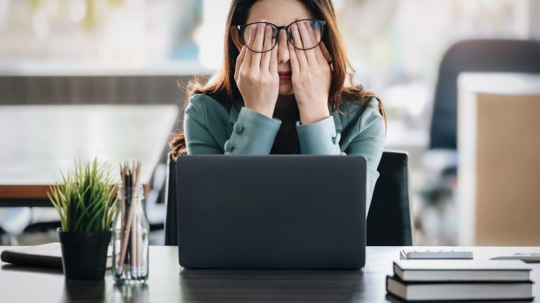 Síndrome de Burnout: o que é e como tratar?
