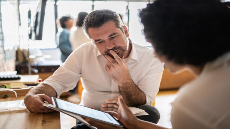 Consultor de TI: o que faz esse profissional e como se tornar um