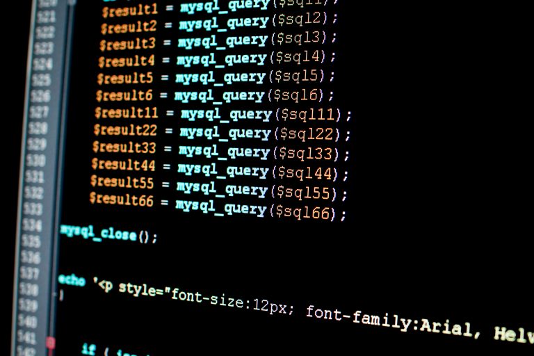 O que é e como usar Query em um Banco de Dados? Aprenda os principais comandos